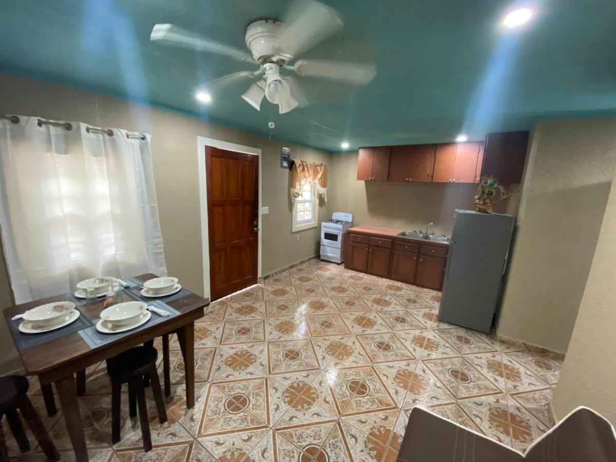 Forest View Apartment Six Huts المظهر الخارجي الصورة